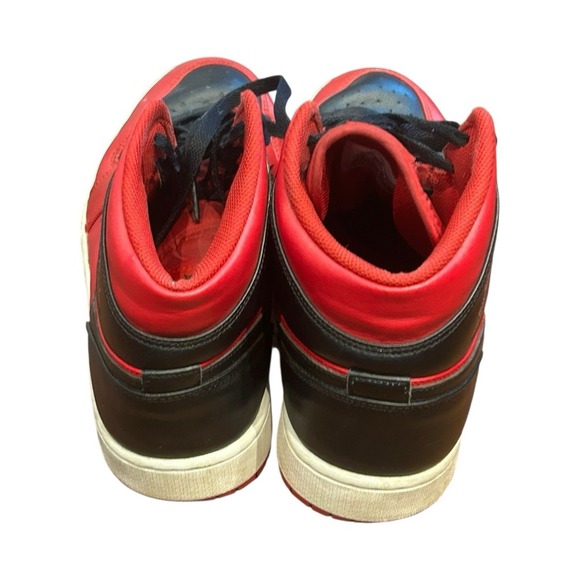 Air Jordan 1 Mid Shoes "Reverse Bred" Gym Red Black White 554724-660 Men's 12 - Picture 5 of 7